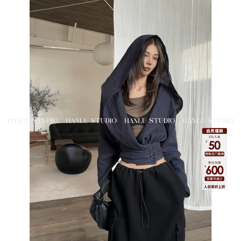 Hanlustudio Brand Deconstructed Early Autumn Hooded Top with Tailored Waist, Slimming Long Sleeves, Navy Blue Cape Coat Hanlustudio Brand Deconstructed Early Autumn Hooded Top with Tailored Waist, Slimming Long Sleeves, Navy Blue Cape Coat