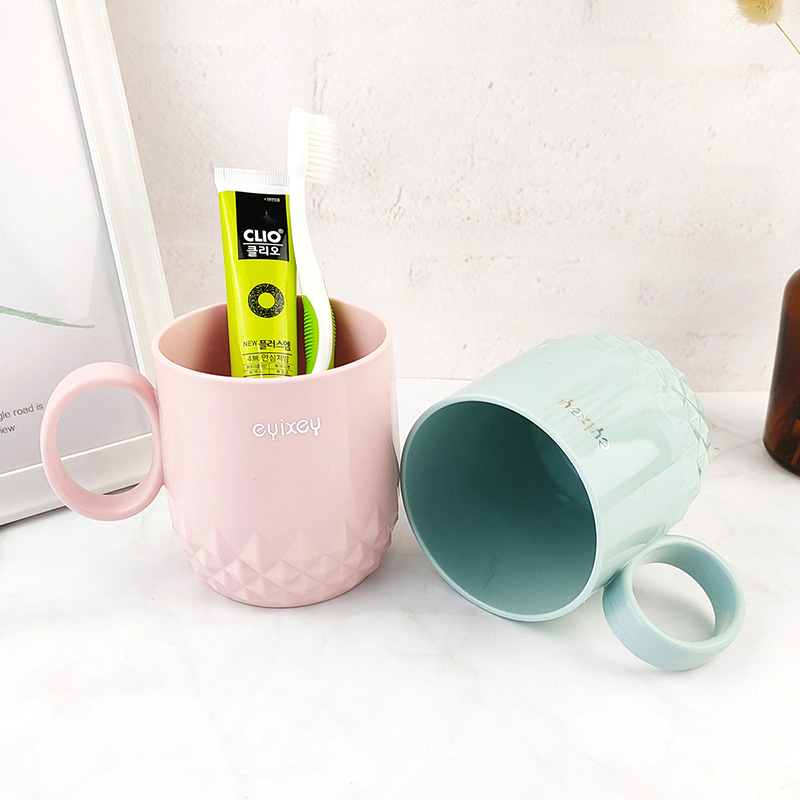 Gargle cup with handle lovers' home travel toothbrush cup dormitory creative portable cute simple Nordic dental jar