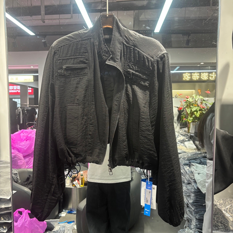 2026 Summer New Style Black Stand-Up Collar Short Sun Protection Jacket for Women, Loose Drawstring Design, Thin Motorcycle Style Jacket