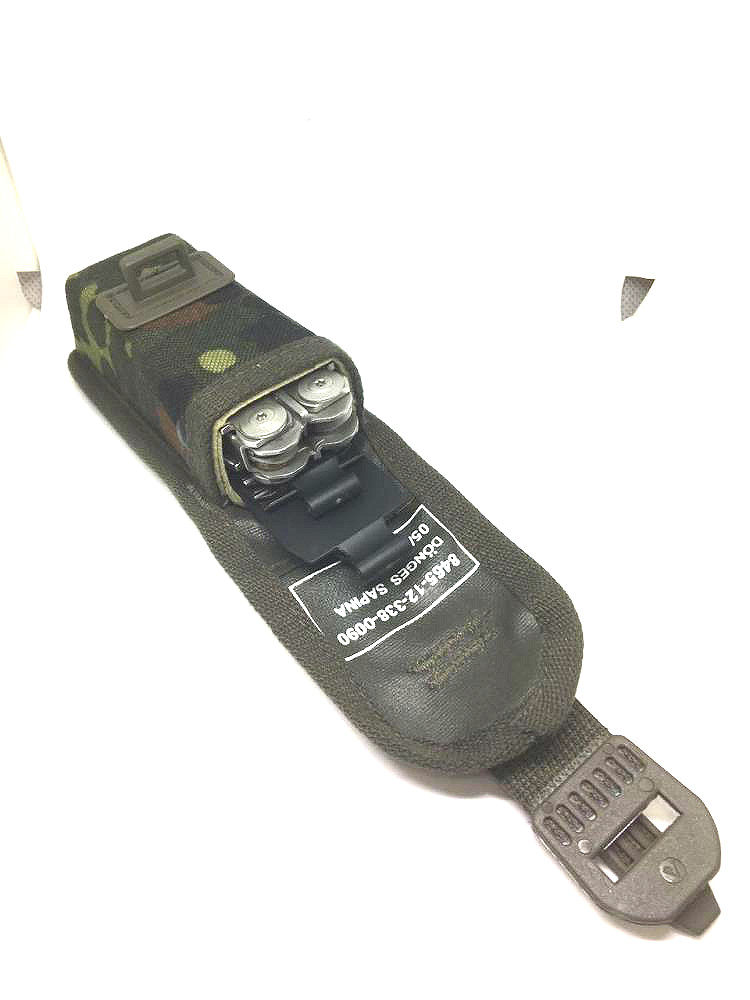 Сейчас в наличии немецкий оригинал Производить военная версия Личное немецкое и моральное место toolkit EDC плоскогубцы пакет жесткий камуфляж фонарик пакет 4500862 