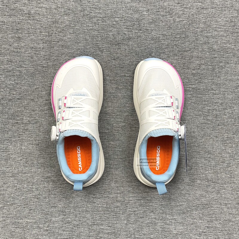 Good News for Wide Feet! Couple's Marathon Running Shoes with Wide Toe Box, Breathable Mesh, Lightweight, Shock-Absorbing, and Non-Slip for Long-Distance Running on the Road Good News for Wide Feet! Couple's Marathon Running Shoes with Wide Toe Box, Breathable Mesh, Lightweight, Shock-Absorbing, and Non-Slip for Long-Distance Running on the Road