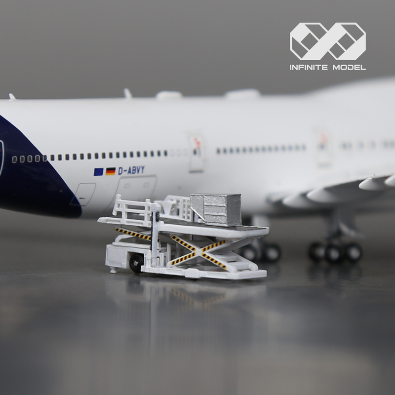 1:400 Scale White Red and Yellow Champ70 Cargo Lift Truck Model Airport Ground Handling Infinite Model Art 1:400 Scale White Red and Yellow Champ70 Cargo Lift Truck Model Airport Ground Handling Infinite Model Art