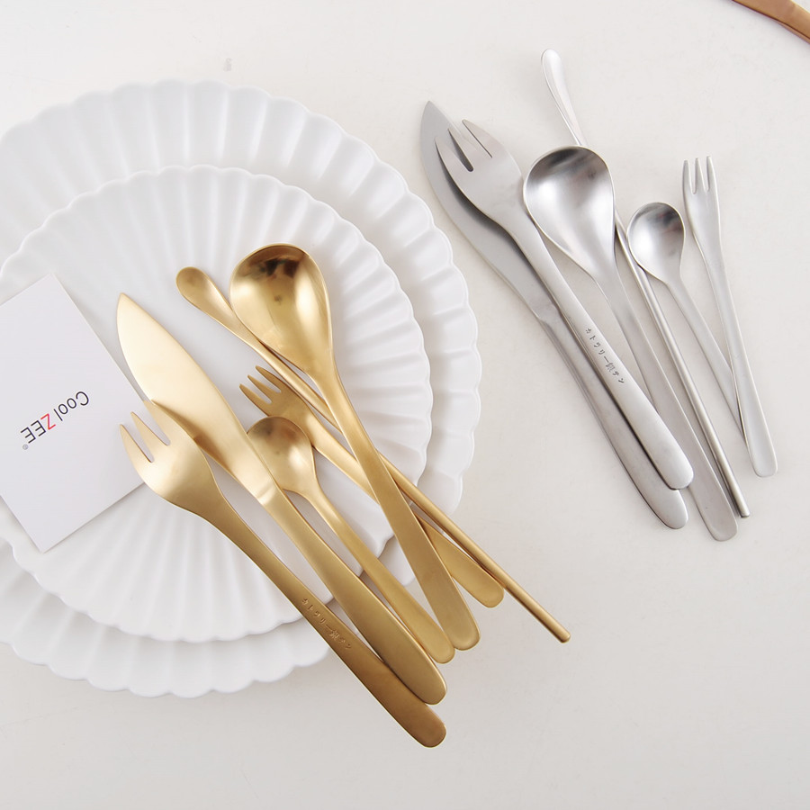 Japanese retro gold black rose gold 304 stainless steel western tableware set steak knife and fork dessert spoon fruit fork