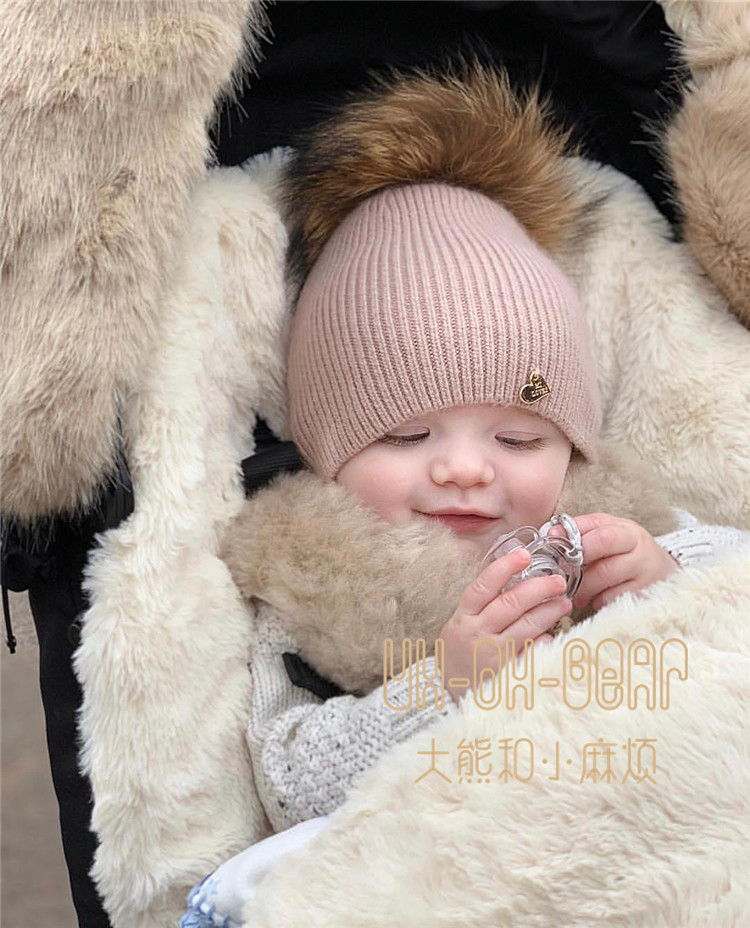 Spot authorized baby hat oversized single hair ball rabbit hair knitted hat solid color boys and girls parent-child