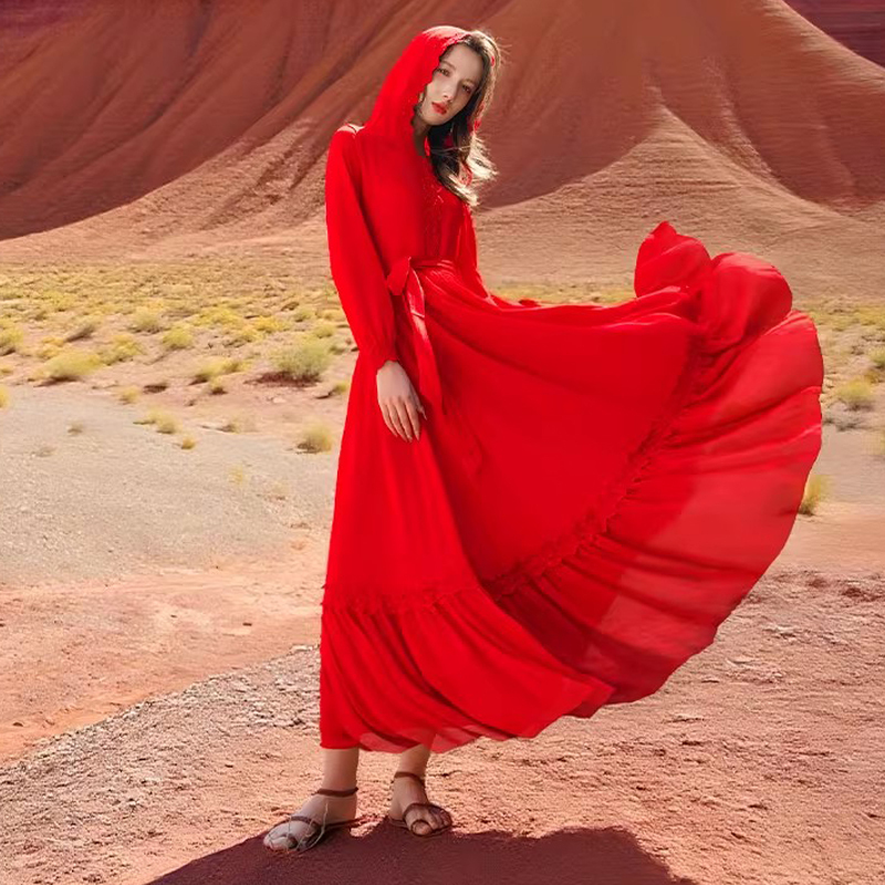 Super Fairy-Like Beach Vacation Photo Shoot Hooded Long-Sleeve Sun-Protective Silk Mulberry Silk Dress, Slim-Fitting, Flattering, Long Skirt with a Large Hem