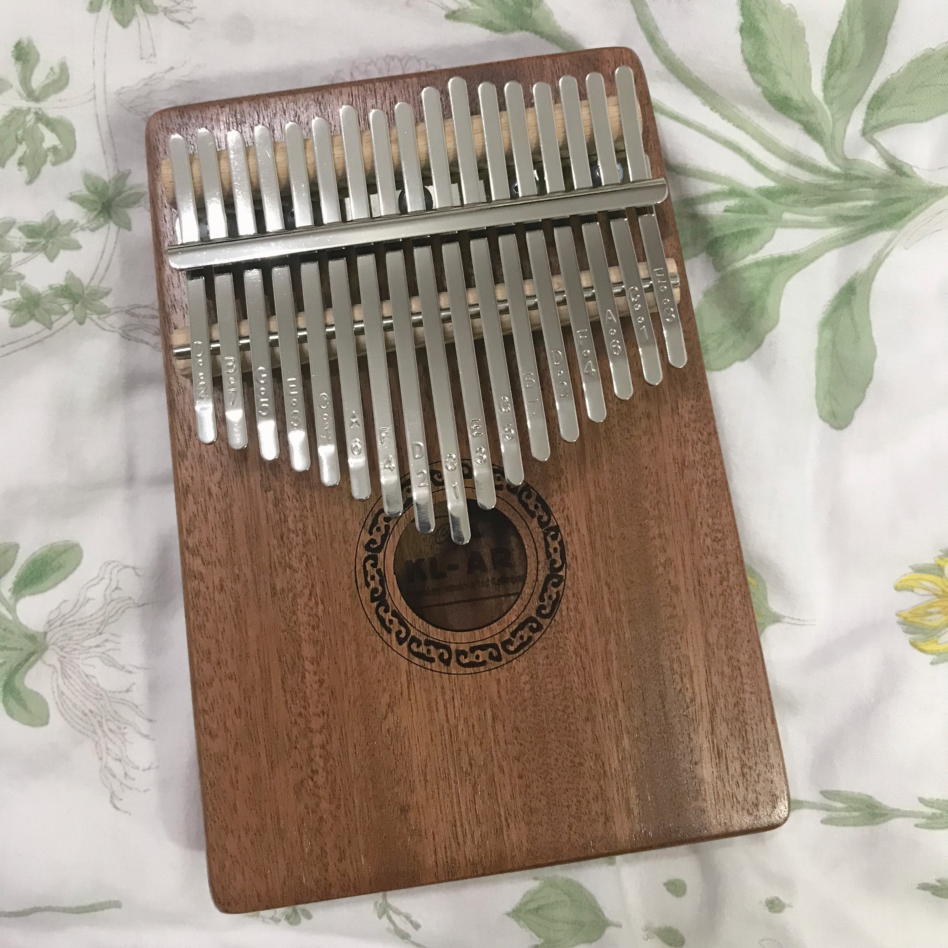 Đàn piano ngón tay 17 giai điệu Kalimba kalimba gỗ gụ Nhạc cụ trẻ em châu Phi WGcTjK87QB - Nhạc cụ phương Tây đàn keyboard