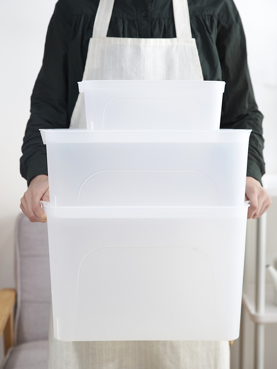 Translucent storage box Medium dormitory plastic with lid finishing box Four-piece set of storage graded reading storage box