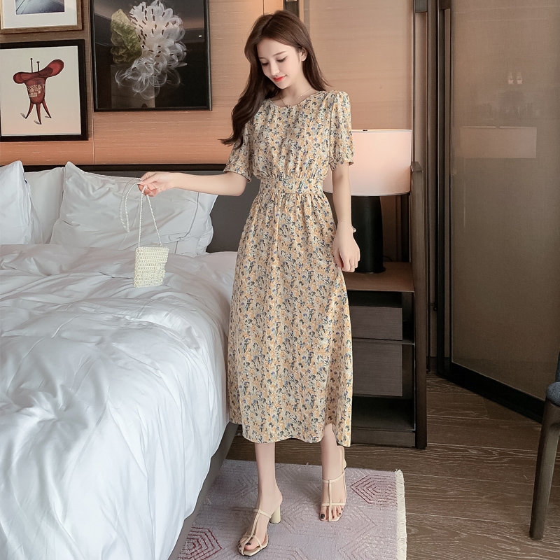 Shiffon dress, long skirt, floral print, 2020, with short sleeve, mid-length Shiffon dress, long skirt, floral print, 2020, with short sleeve, mid-length