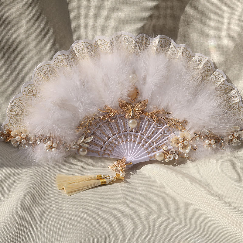 The original Lolita new classical feather folding fan sweet fairy girl Lolit court fan pat