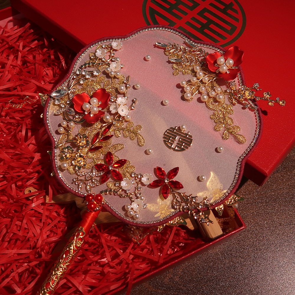 Xiuhe fan high-end gift box to bride Chinese wedding gift hand Han clothing wedding group fan diy material pack
