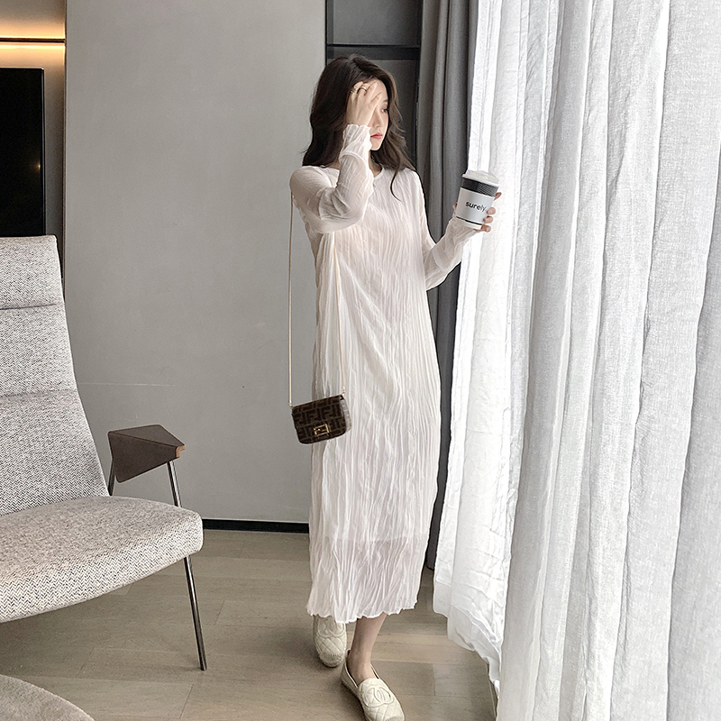 White Chiffon Dress for Women, New Style, Petite, French Loose Fit, Long Sleeves, Slimming, High-End Feel, Pleated, Mori Style, First Love