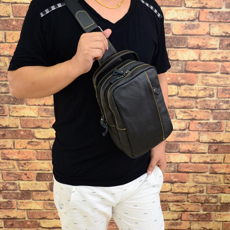 (daily special price) foreign trade genuine leather men's chest bag mobile outdoor sports head layer cow leather chest front bag IPAD bag