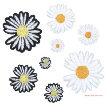 Self-adhesive daisy embroidery cloth fashion computer packaging decoration decoration children hair DIY accessories patch patch