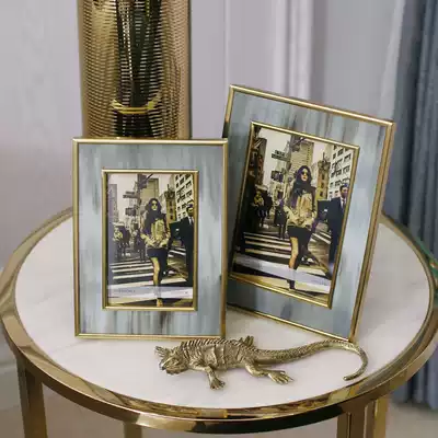 Creative high-end Nordic retro horizontal version 7 inch American marble modern light luxury metal photo frame table ornaments