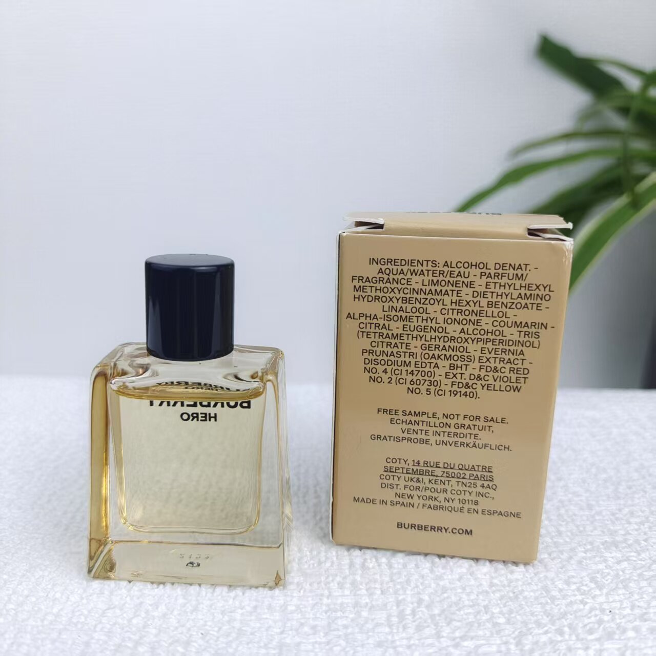 雨后花园般的清新力量，BURBERRY HERO骏勇之心男士淡香水Q香5ML，治愈