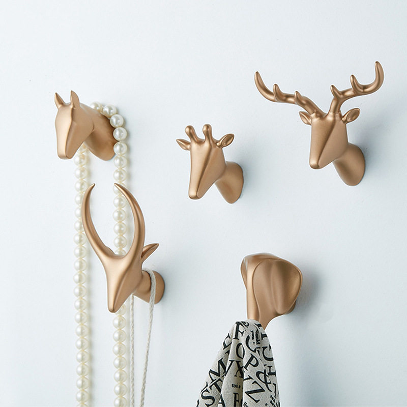 Resin animal head hooks wall-mounted house hanging clothes hook idea Nordic clothes hat hook free from punching Kindergarten wall decoration children