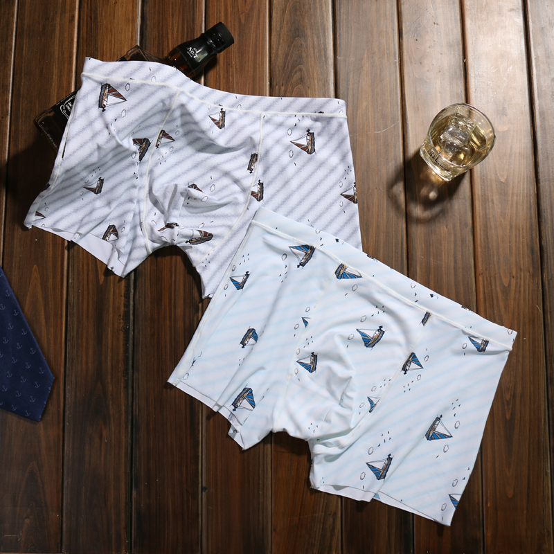 Men's four-corner pants No-scratches underpants Ice Silk One-piece ultra-thin breathable Fashion Sexy Male Young Four Four Shorts Tide