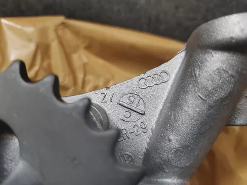 Подходит для Volkswagen Santana 3000 Zhijun Passat b5 Lingyu Touran Jetta Bora, оригинальный масляный насос в сборе