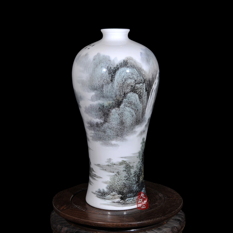 Jingdezhen ceramics dong - Ming li hand - made famille rose porcelain vase huangshan cloud home sitting room handicraft furnishing articles