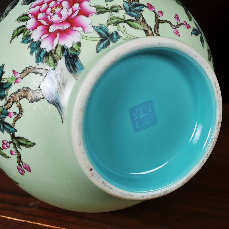 Jingdezhen ceramics powder enamel pick flowers golden pheasant grain bottle vase home decoration technology sitting room place collection