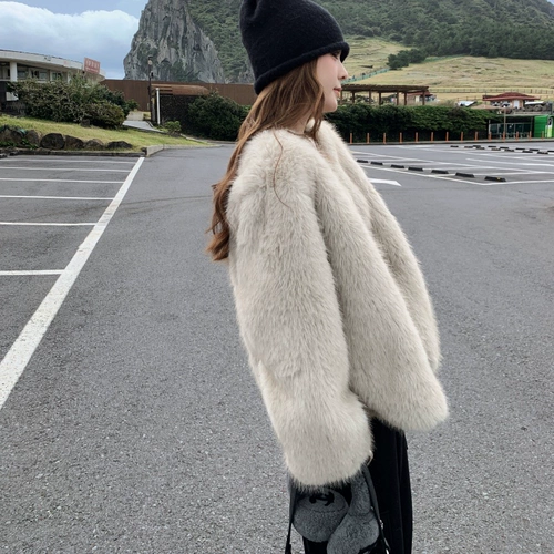 Модернизирован с фальшивой шерстью 2,0, обновление v -neck с двойным имитационным имитацией лиса шерсть для волос для волос, зимний экологически чистый мех зимой
