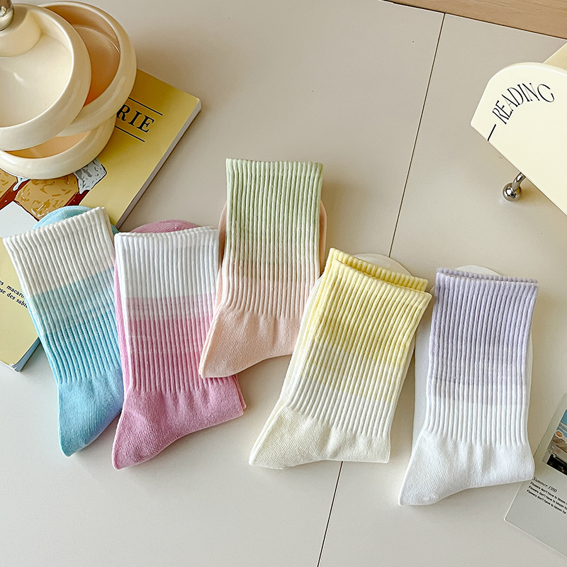 Gradient Color Socks for Women, Autumn and Winter Mid-Calf Socks, Dopamine Long Socks, Running Sports Style Women's Sweat-Absorbent Cotton Socks
