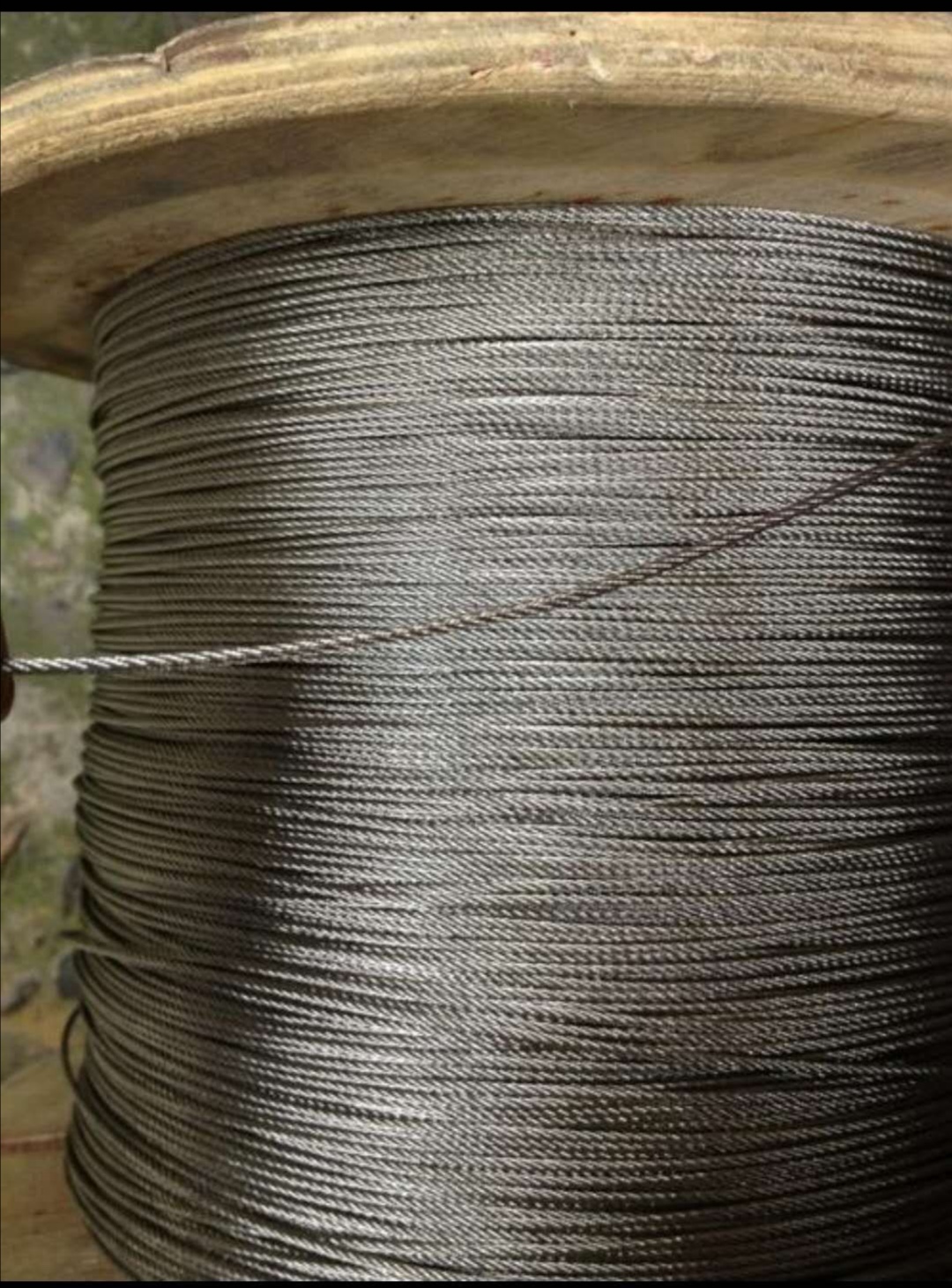 Tension electronic fence line 304 stainless steel wire 7*7 49 strands 1000 meters tension fence accessories