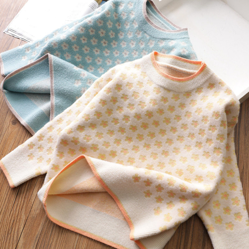 Girls thickened alpaca fluff Autumn and winter baby flower knitwear Children's Korean version of the Western school loose top