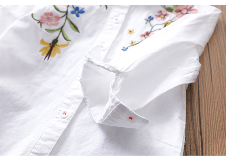 Áo bé gái thêu hoa áo sơ mi trẻ em sơ mi cotton hoang dã 2018 mùa thu quần áo trẻ em mới áo sơ mi trẻ em 10 tuổi