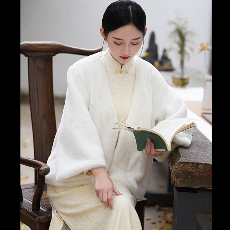 Clearance: Annuan Autumn and Winter Vintage Republic of China Style Short Coat, Faux Mink Fur Cardigan for Women, Outerwear for Cheongsam
