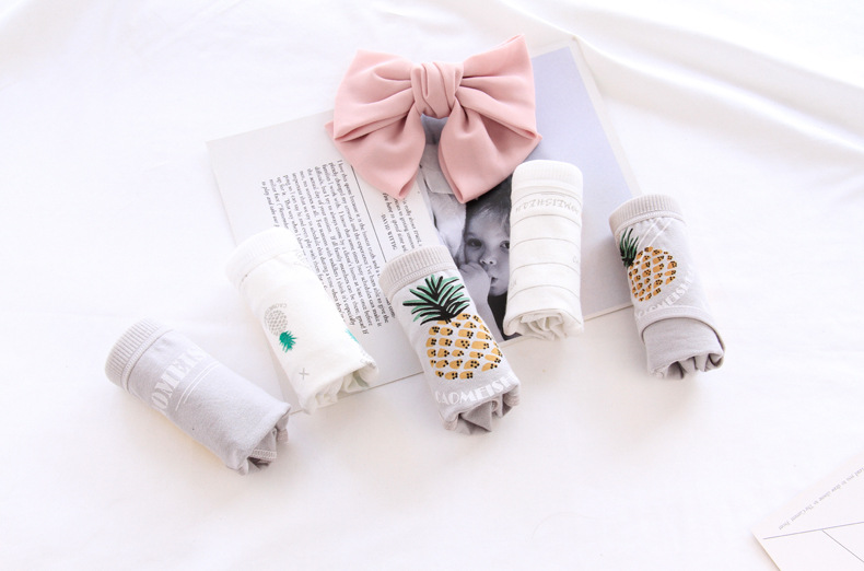 Nhiệt đới dứa sinh viên đồ lót nữ cotton trung thu nữ bông tam giác đáy quần cotton cô gái đồ lót bán buôn noi y cao cap