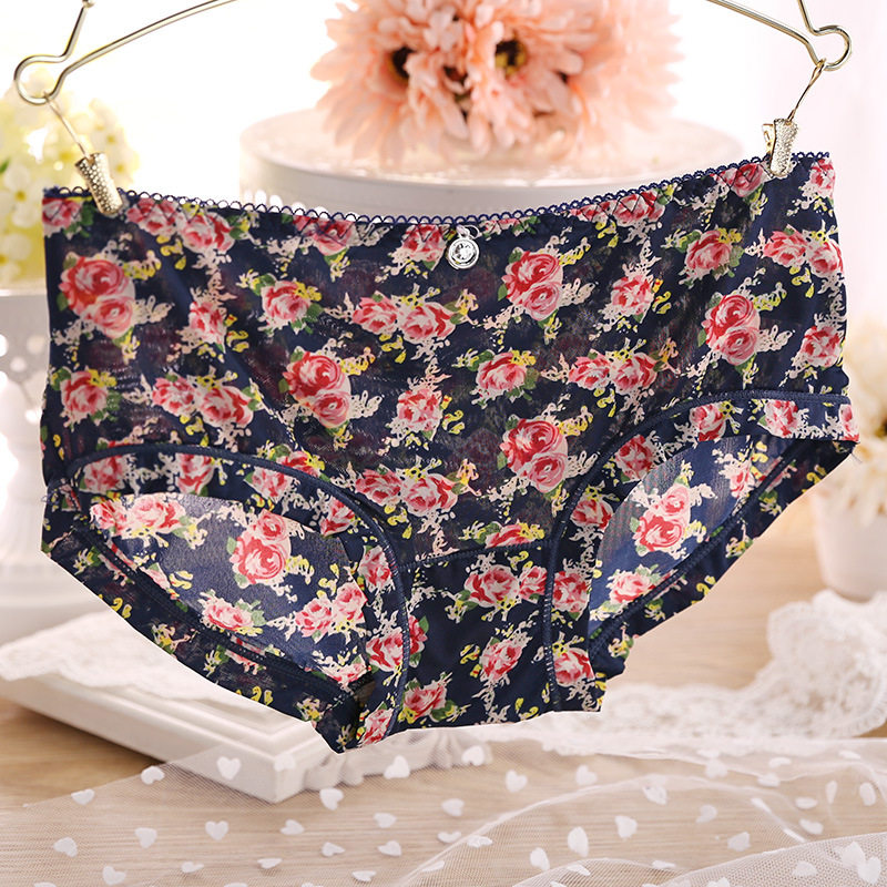 Slip jeunesse sexy en soie Ice - Ref 653831 Image 40