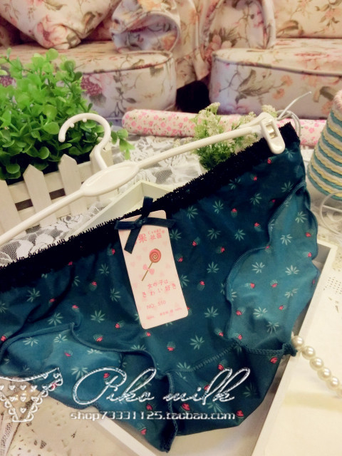 Dễ thương gói hip tam giác lụa sữa không có dấu vết băng lụa cô gái đồ lót thấp eo bông tập tin mượt sexy đồ lót của phụ nữ bán buôn quần lót dây nam