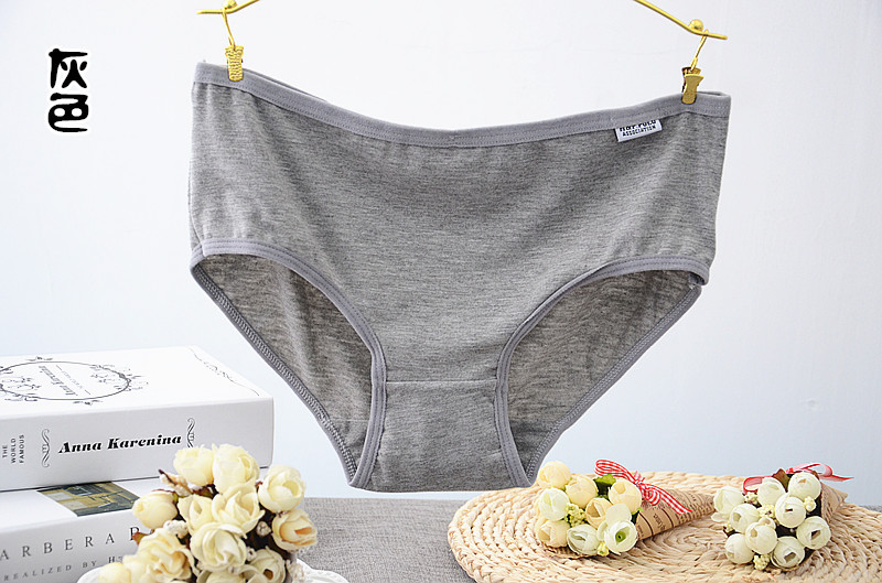 Tinh khiết màu bông vải cô gái hip bông tam giác đồ lót túi xách hip thấp eo ladies đồ lót kích thước lớn bán buôn