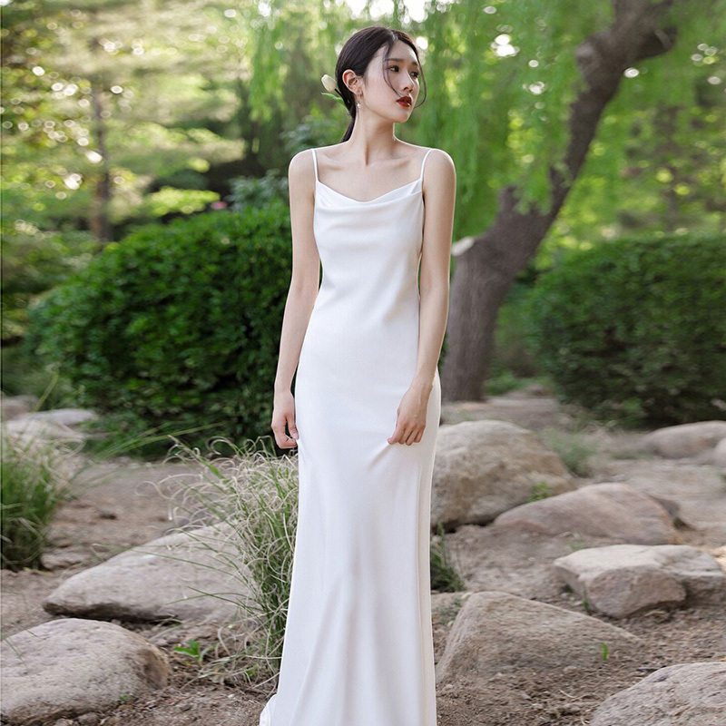 Satin Light Wedding Dress for Bride 2022 New Style White Simple Strapless Going-Out Dress High-End Travel Photography Reception Evening Dress for Women Satin Light Wedding Dress for Bride 2022 New Style White Simple Strapless Going-Out Dress High-End Travel Photography Reception Evening Dress for Women