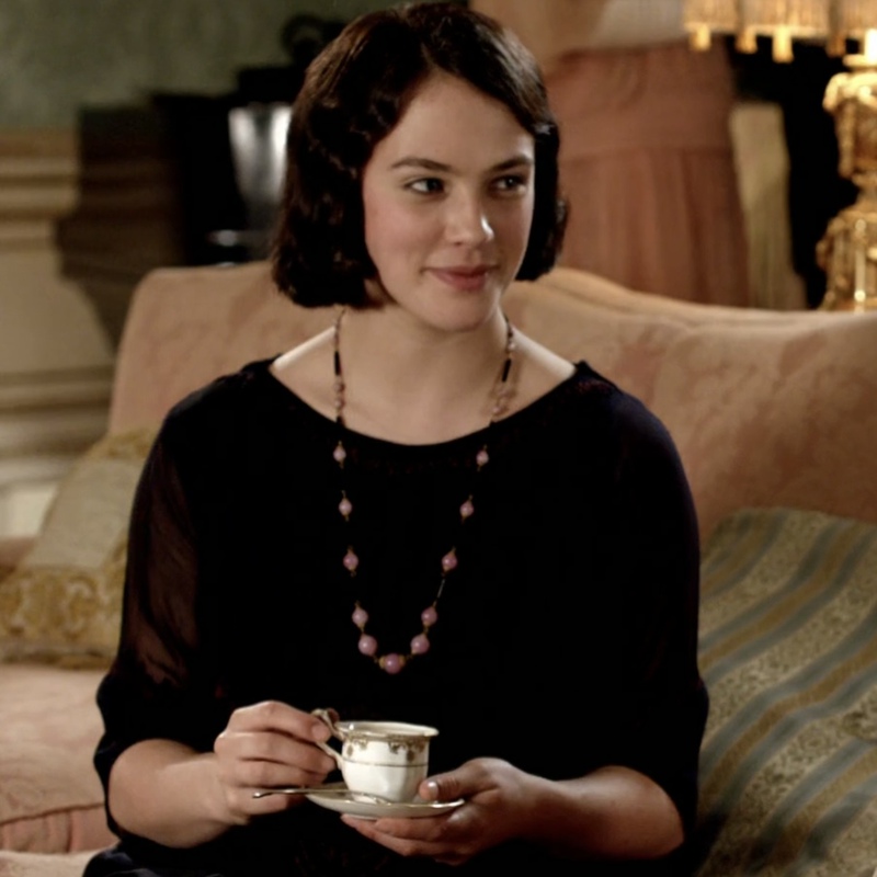 (Out of Stock) Downton Abbey Sybil-Style Jade Rose Quartz Necklace, Classical Handmade Sweater Chain (Out of Stock) Downton Abbey Sybil-Style Jade Rose Quartz Necklace, Classical Handmade Sweater Chain
