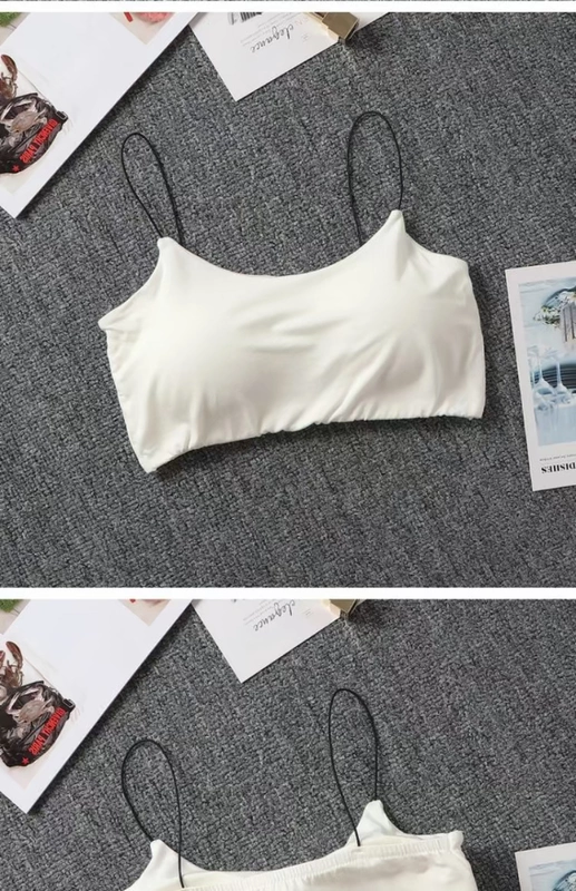 Cô gái da trắng với miếng đệm ngực ngắn dây đeo áo ngực chống ánh sáng bọc ngực ống trên cùng bên dưới của đồ lót thể thao