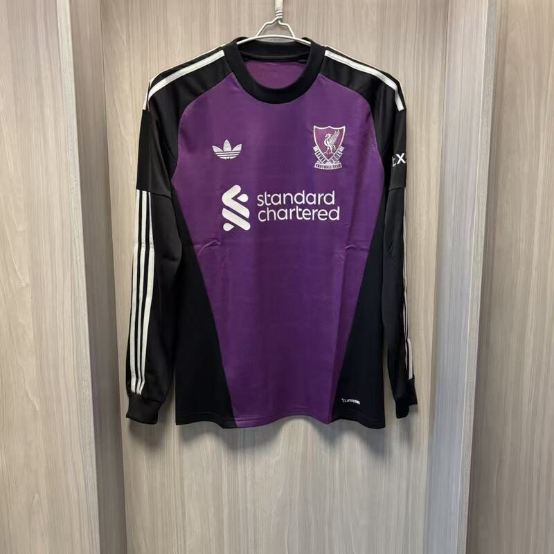 Long-Sleeved Fan Version 2627 Liverpool Away Goalkeeper Jersey Kt2081 Long-Sleeved Fan Version 2627 Liverpool Away Goalkeeper Jersey Kt2081
