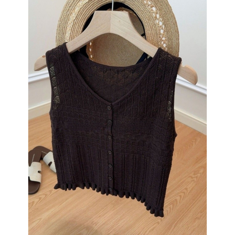 Old Money Style Coffee-Colored V-Neck Knitted Vest for Women, Summer Outerwear, Thin, Unique, Beautiful, Versatile Sleeveless Top Old Money Style Coffee-Colored V-Neck Knitted Vest for Women, Summer Outerwear, Thin, Unique, Beautiful, Versatile Sleeveless Top