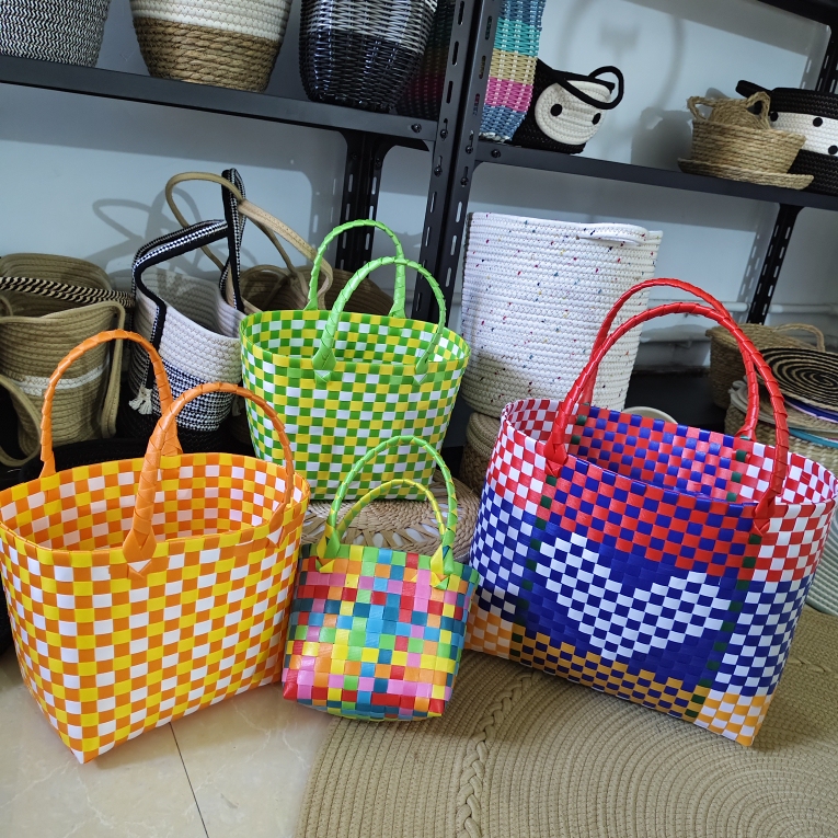 Foreign Trade Woven Large Basket, Handmade Shopping Basket, Woven Style and Colorful Hand-Held Vegetable Basket