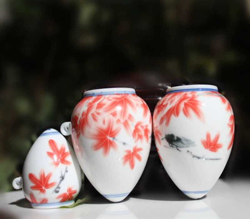 Sản phẩm mới Yulexuan Glazed mouth Chicken Heart Thrush Bird Food Jar Pet Bird Cung cấp dụng cụ Qiuding Jingdezhen Bird Bowl - Chim & Chăm sóc chim Supplies