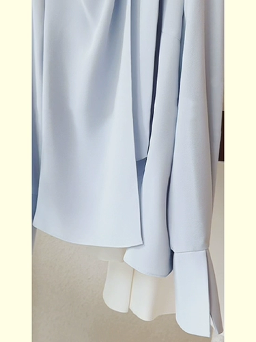 Синяя осенняя модная элитная элегантная рубашка