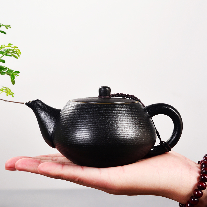 Black pottery ceramic teapot kung fu tea teapot coarse filter side to prevent hot Black zen TaoPuEr single pot of tea