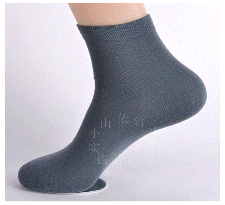 Mùa xuân và mùa hè nam ngắn ống ngắn Vớ nam vớ cotton siêu mỏng cotton thoáng khí khử mùi rắn màu đen vớ kinh doanh - Vớ nam tất hài