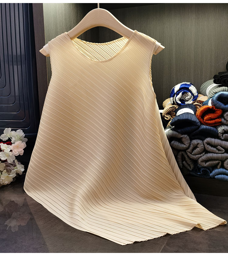 Áo ba lỗ nữ xếp ly suốt đời dáng rộng mỏng nhẹ mùa hè — Tím hoa cà, Màu đen, Màu đỏ cam, Màu xanh nước hồ chi tiết 5