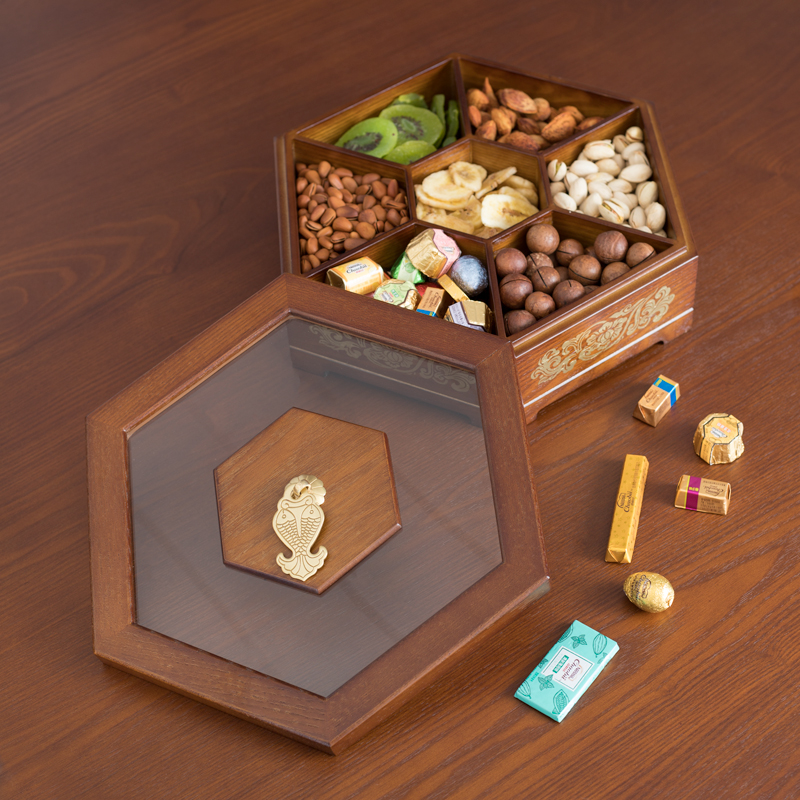 Solid wood dry fruit box Sub-grid with lid Creative modern Living room Marriage Chinese melon Candy Tea Table Woody Dry Fruit Tray