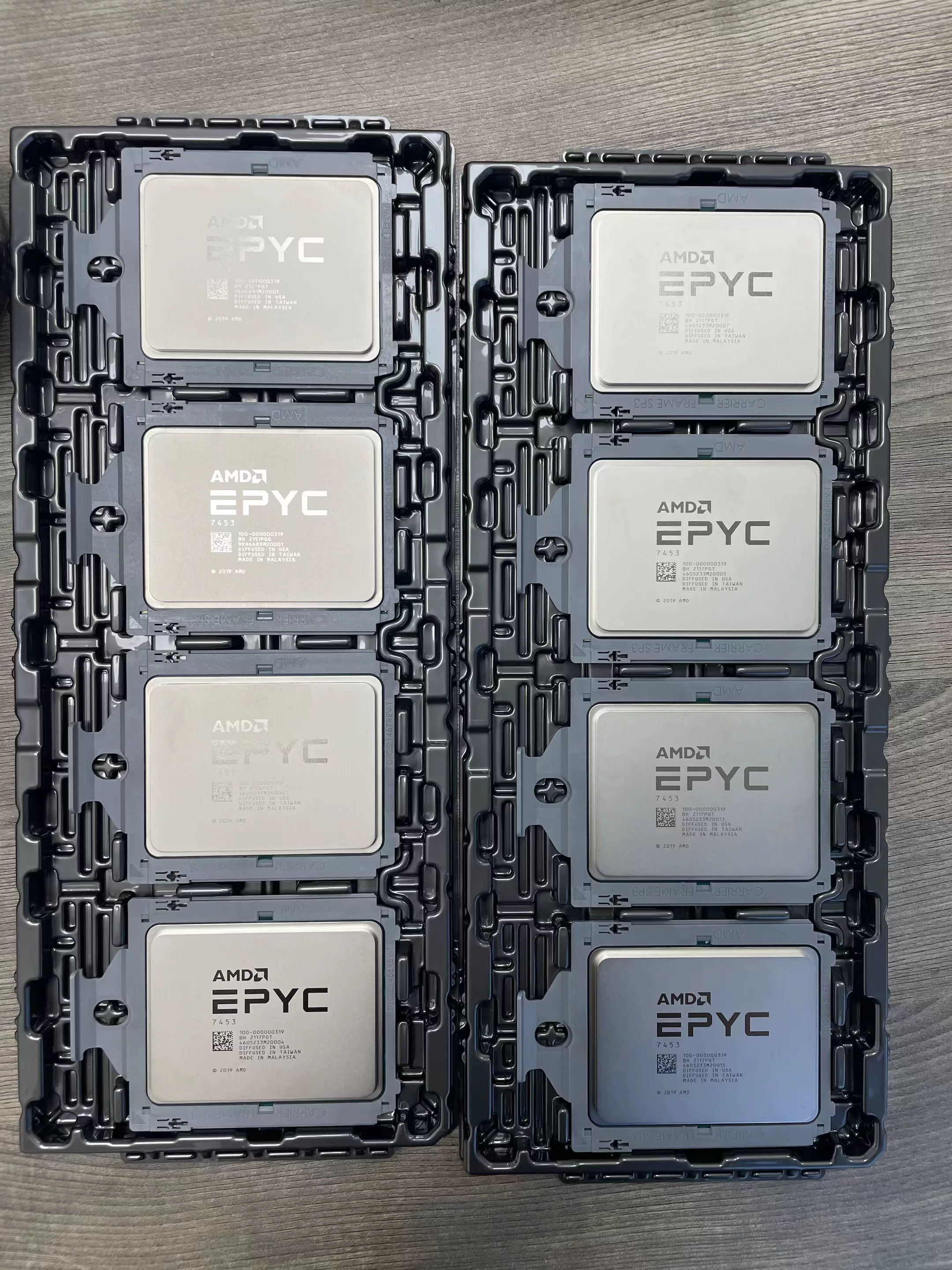 AMD [霄龙EPYC 米兰72F3 73F3 74F3 75F3 7773X 7542伺服器CPU 无锁]