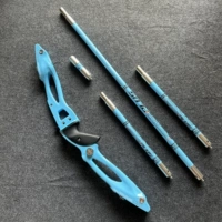 Небо синий костюм