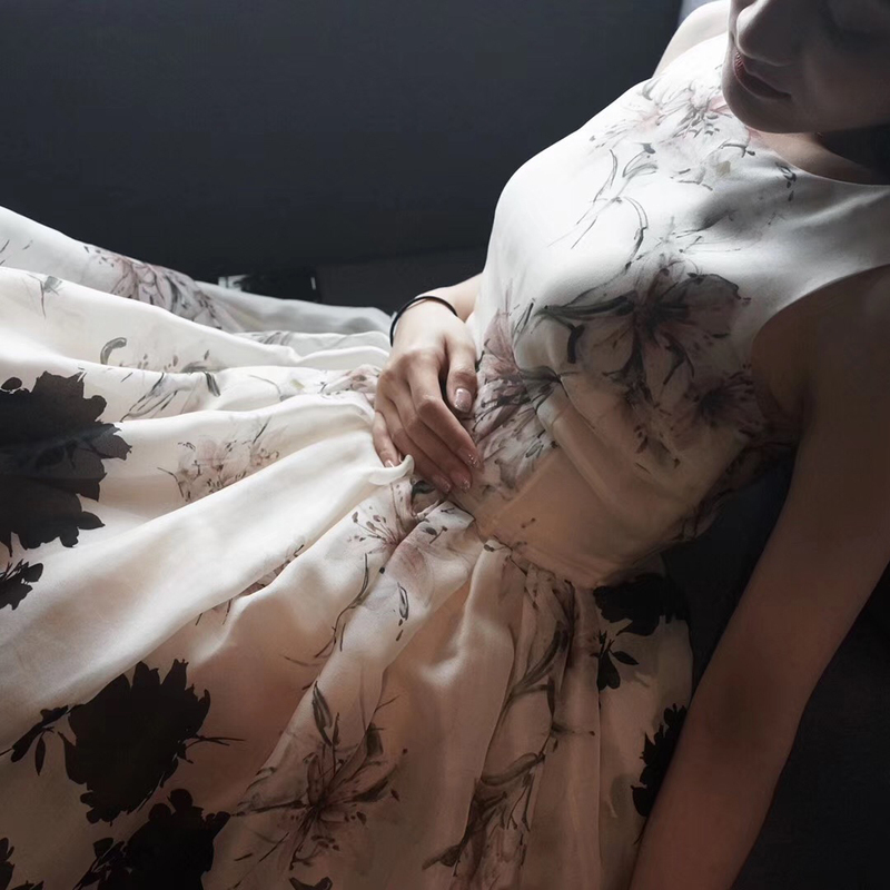 Farewell "Traveling in the Realm of Ink Painting" Silk Dress New Chinese Style High-End Custom Mulberry Silk 2026 New Model for Women