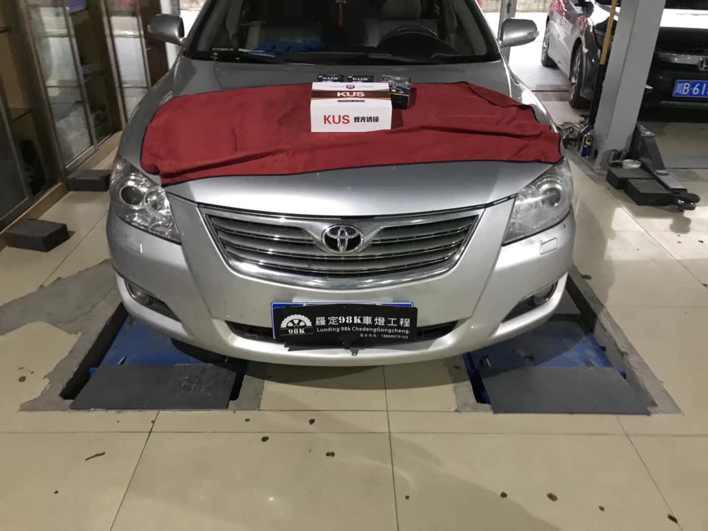 Luoding thay đổi đèn Yunfu sửa đổi ánh sáng xe Hella 5Q5 ống kính kép đèn pha lắp ráp đèn nước chổi rửa xe 360 độ